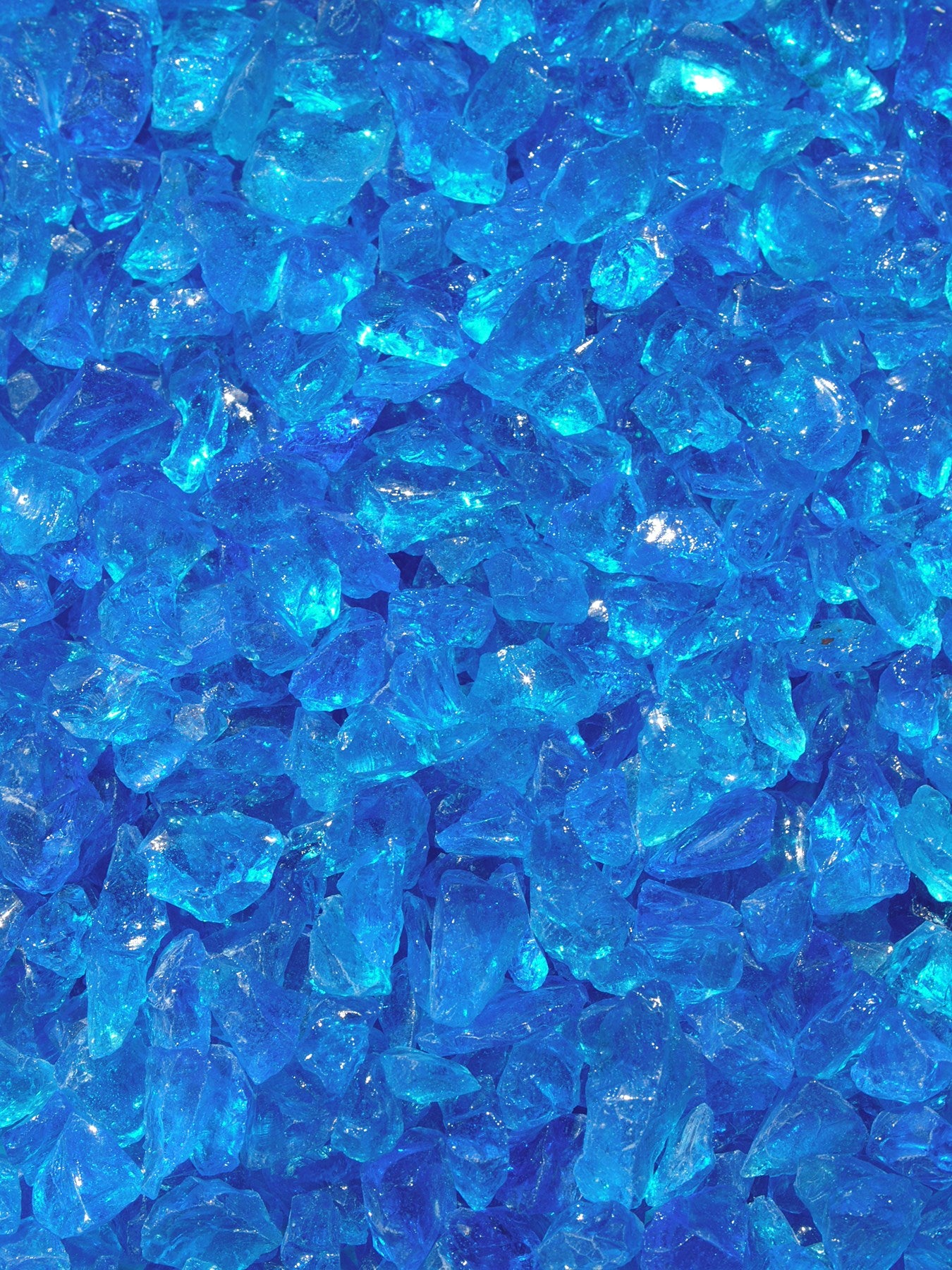 Exotic Pebbles & Aggregates, Exotic Pebbles & Aggregates EG02-L04S 2 Lb Turquoise Glass Pebbles