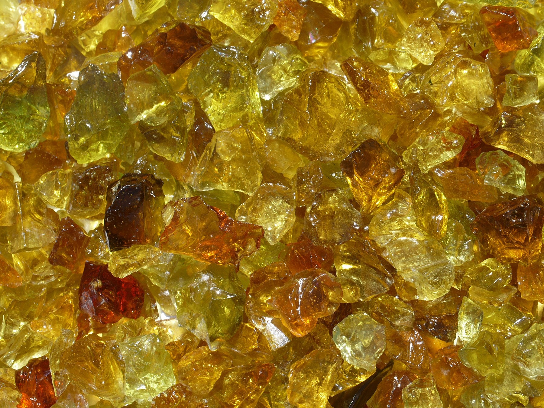 Exotic Pebbles & Aggregates, Exotic Pebbles & Aggregates EG02-L06S 2 Lb Chestnut Glass Pebbles